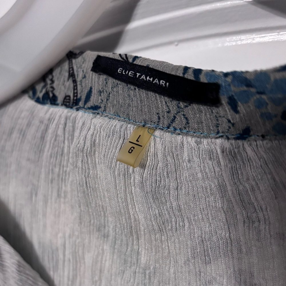 Elie Tahari Blue Black Floral Sheer Collared Camisole - Picture 3 of 4